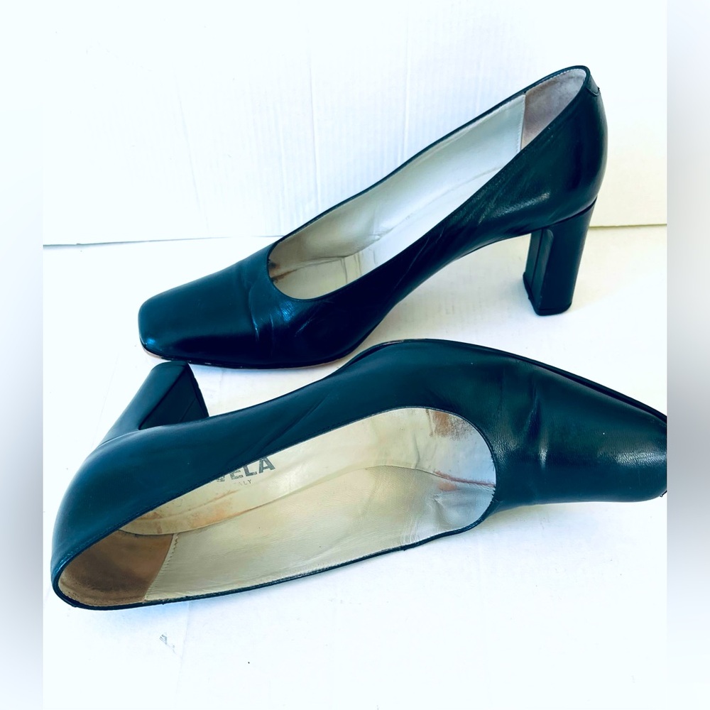 Shiny Italian real leather shoes dark blue mid high block heels Eur 40 US 10